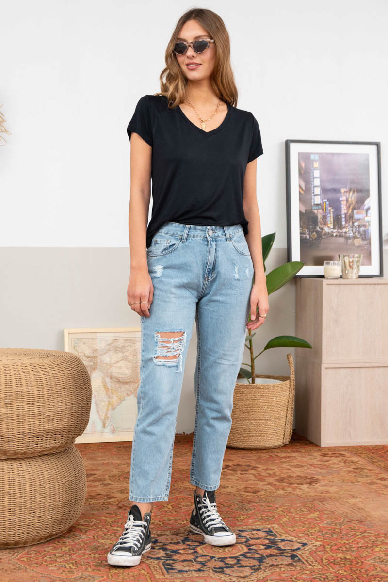 Jean Mom New Ares Con Roturas