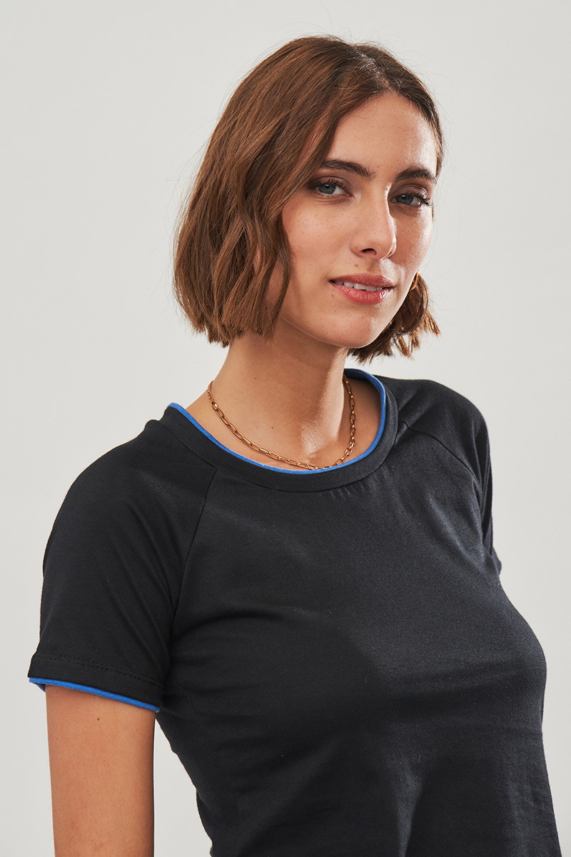 Remera MC Kari