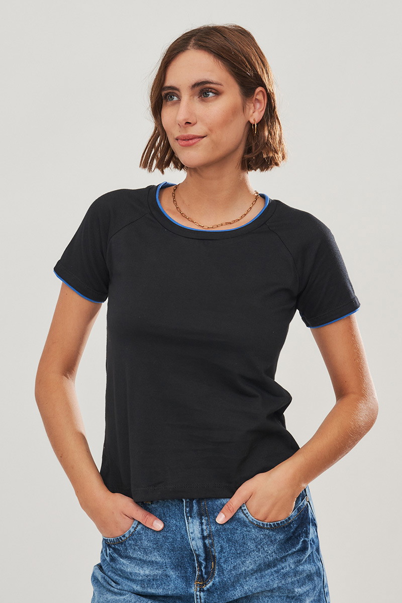 Remera MC Kari