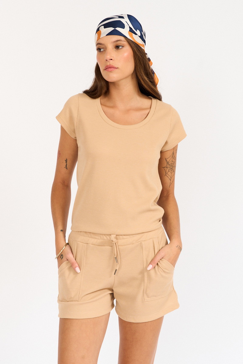 Short Bruna