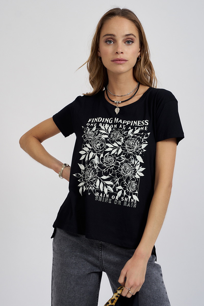 Remera MC Happyness