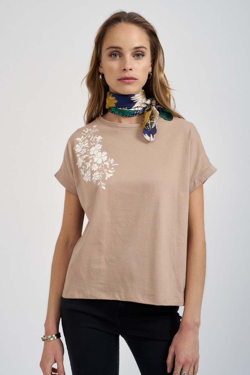Remera MC Flor