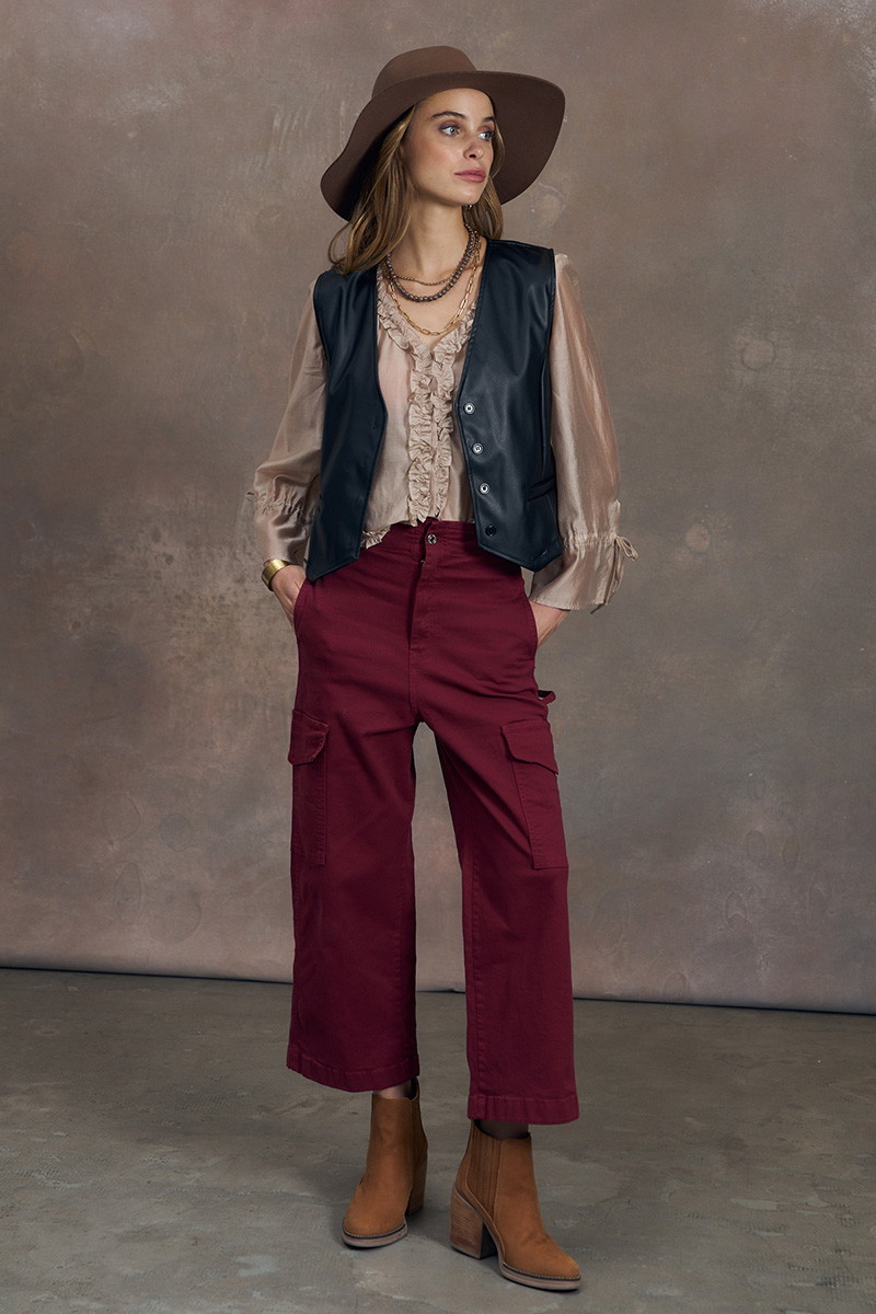 Cargo Crop Bela