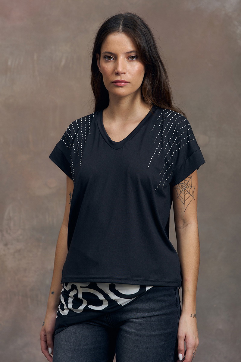 Remera MC Carolina